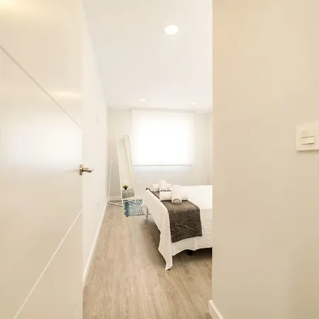 Apartment Homes Saint Felipe Neri Malaga