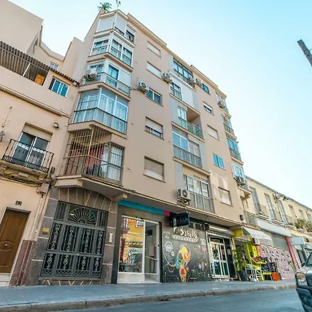 Homes Saint Felipe Neri Apartment *